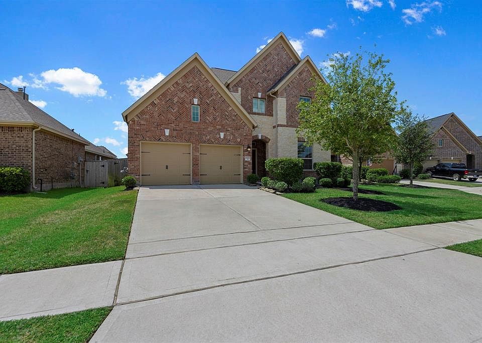 1st image of 15215 Fastwater Bend Ln