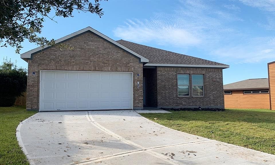 1st image of 10905 S Lake Mist Ln