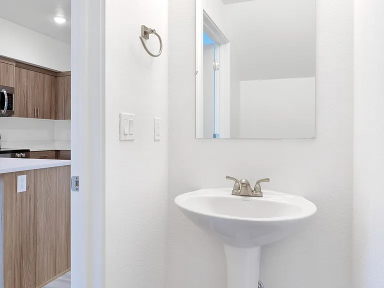 Movado Village — Photo 9