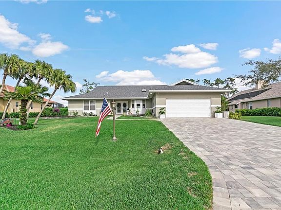 16956 Timberlakes Dr, Fort Myers, FL 33908 | MLS #223091388 | Zillow