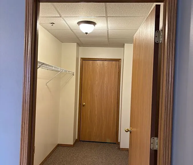 109 E Luverne St #209 — Photo 7