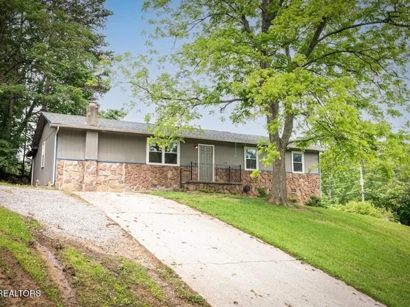 6616 Andoah Rd, Knoxville, TN 37918