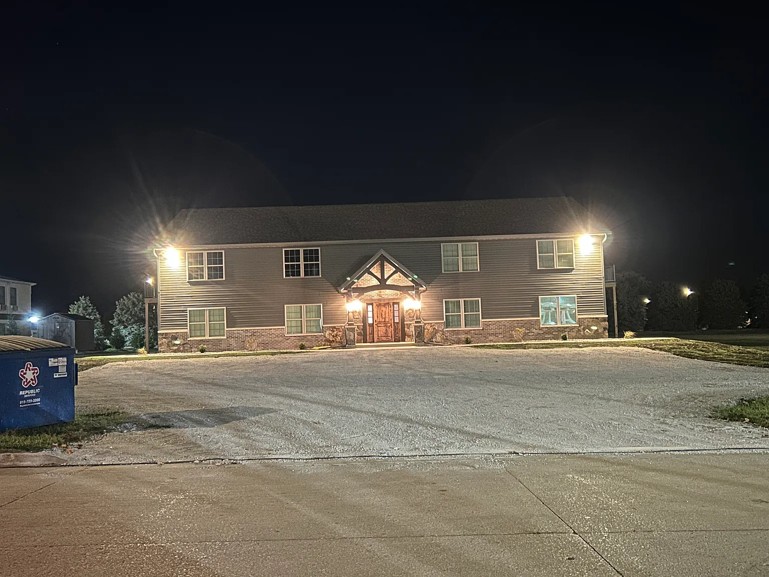 503 Hoselton Dr — Photo 4