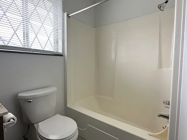 89 Palomino Dr #11 — Photo 11