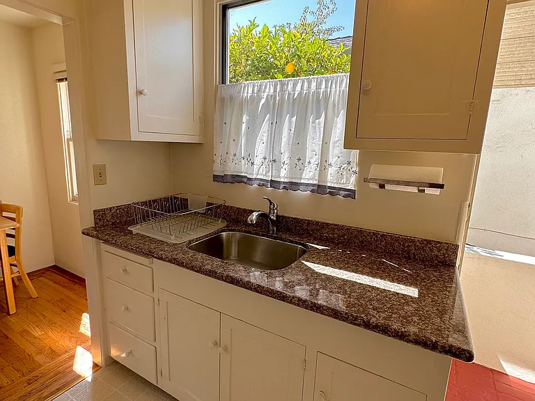 Kitchen 2 of 2