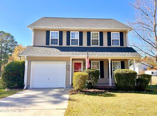 105 Coral Ridge Rd, Richlands, NC 28574