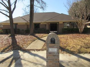 302 Cardinal Creek Dr, Duncanville, TX 75137
