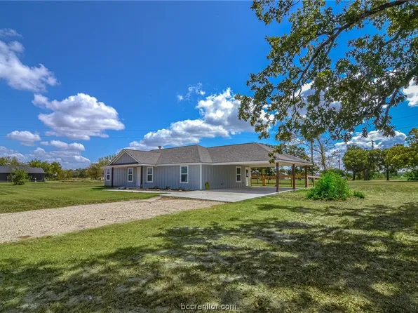 4810 128 County Rd, Iola, TX 77861