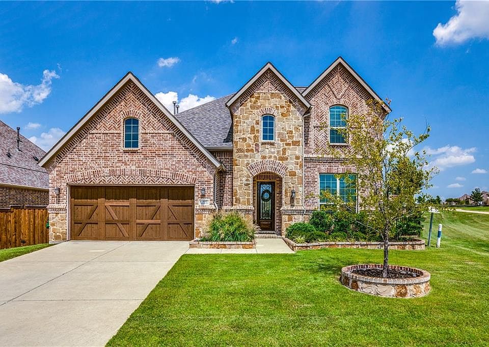 1st image of 881 Yellowcress Dr