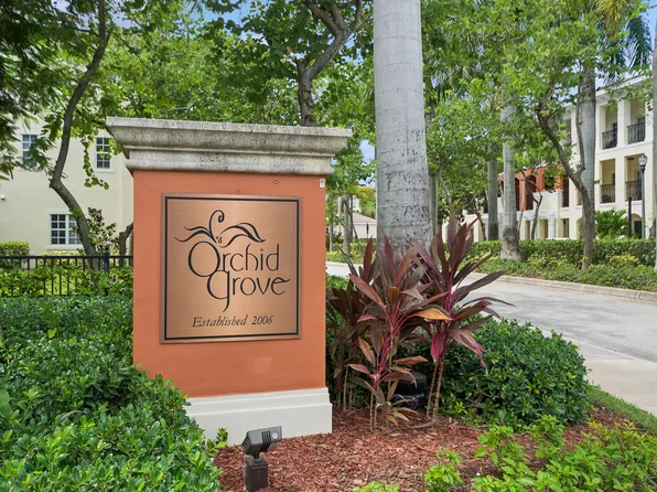 148 SW 7th Ct, Pompano Beach, FL 33060