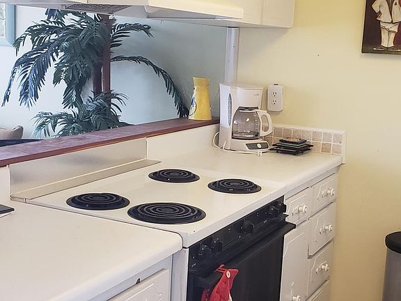 5th image of 7420 Bay Island Dr S APT 276