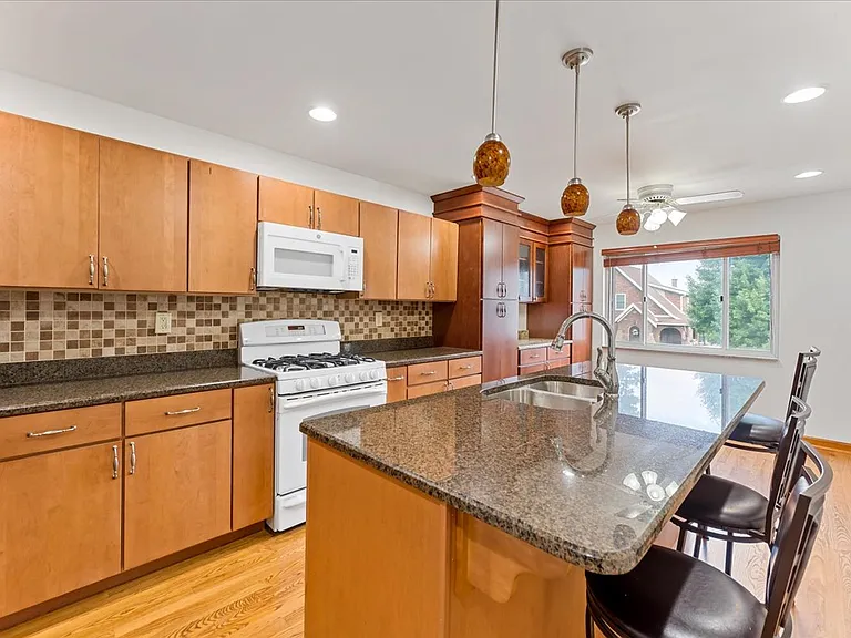 1103 Mount Allen Rd — Photo 16