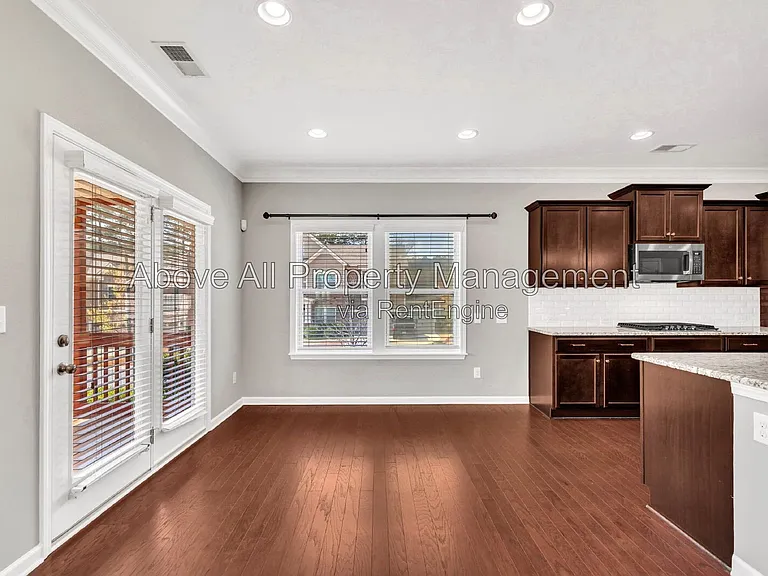 2 Horton Grove Ct — Photo 18