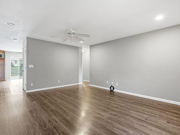 3rd image of 1745 Key Way Dr