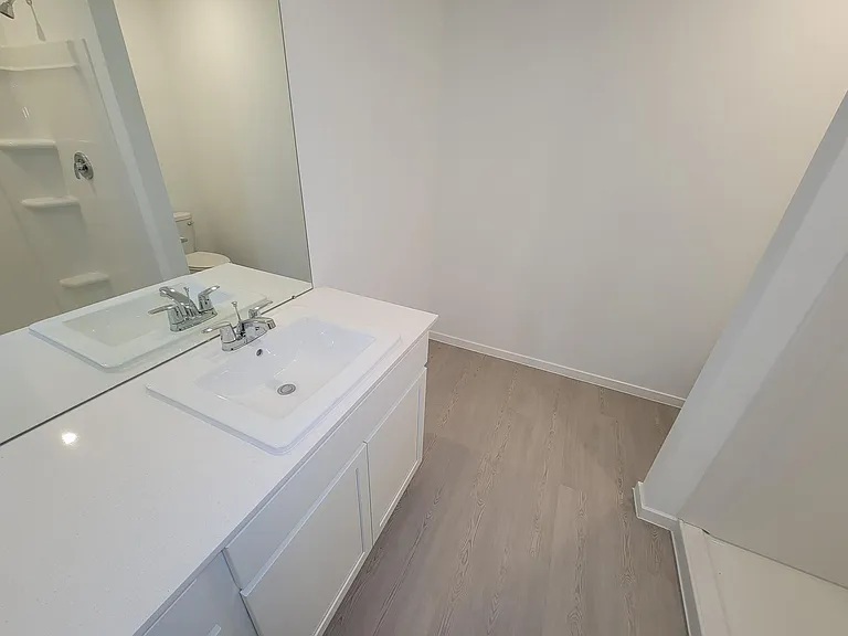 25588 Rose Creek Dr — Photo 29