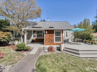 2397 S Flower Avenue, Pt Orchard, WA, 98366