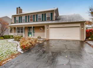 2551 Westminster Ln, Aurora, IL