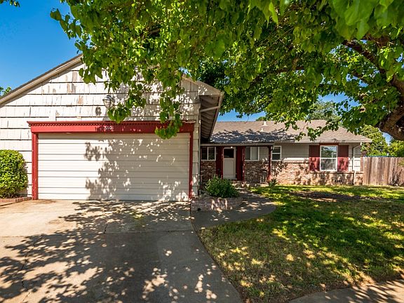 2nd image of 6101 Woodoaks Ct