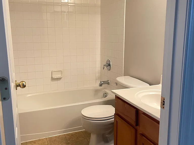 1602 Wilcox Ave — Photo 9
