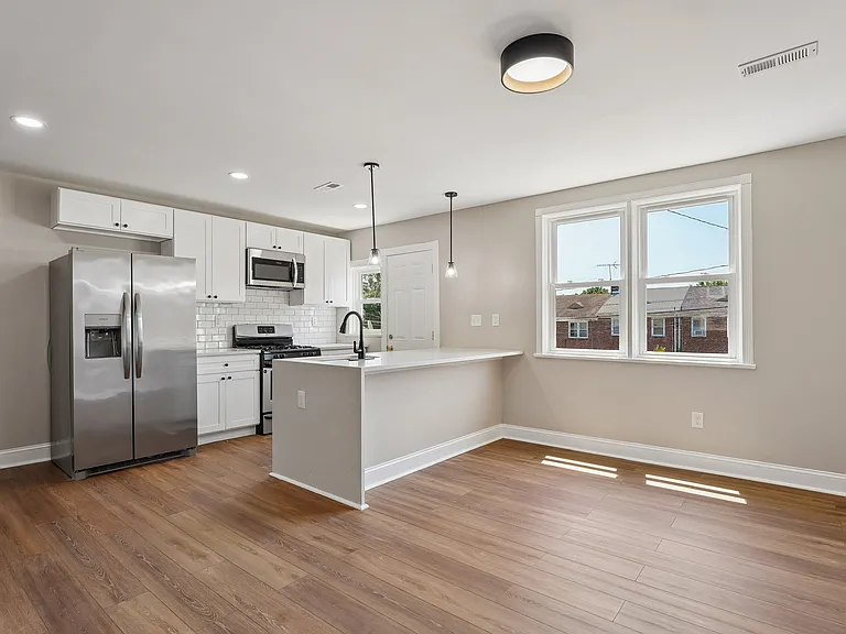 3111 Hanlon Ave — Photo 6