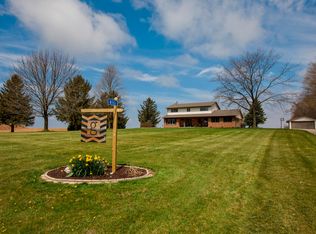 W1106 Fur Farm Rd, NEW HOLSTEIN, WI 53061