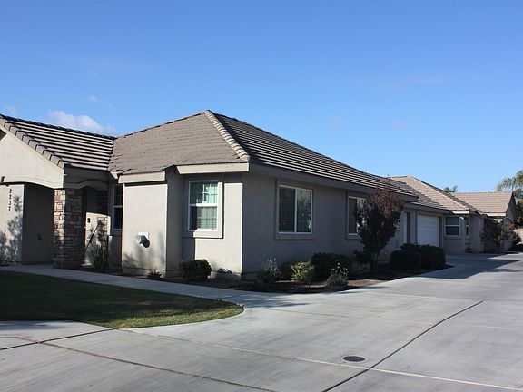 3rd image of 2237 N Vickie Ct