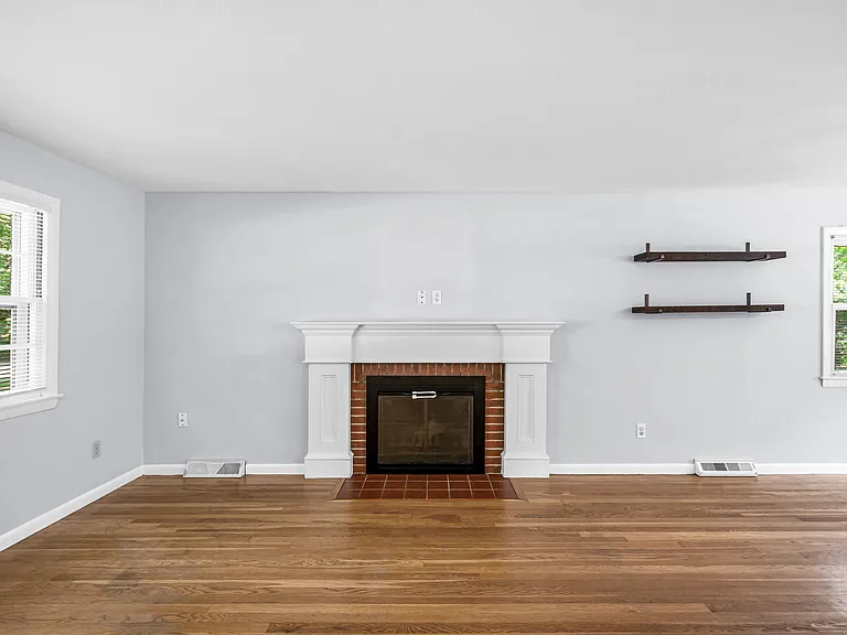 141 Cedar Rd — Photo 8