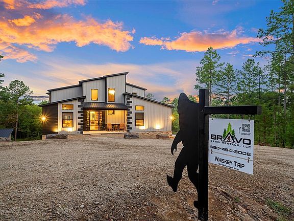2nd image of 89 Boulder Grv