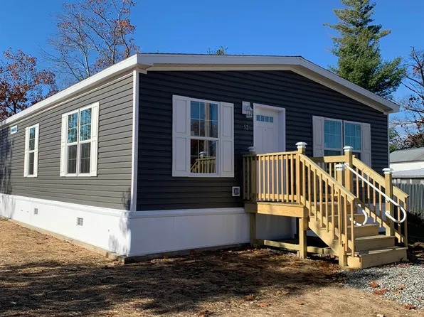 52 RIVERVIEW Drive, Rochester, NH 03867