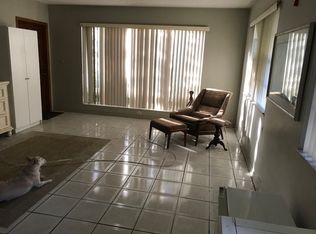 5601 SW 1st St, Plantation, FL 33317