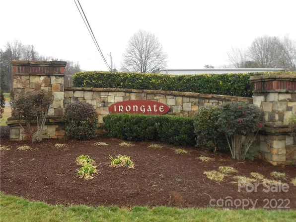 8205 Caliterra Dr #1, Charlotte, NC 28227