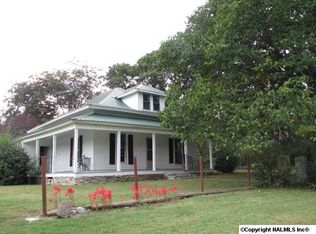 3 Booneville Church Rd, Fayetteville, TN 37334