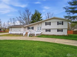 2535 Valdina Dr, Dayton, OH