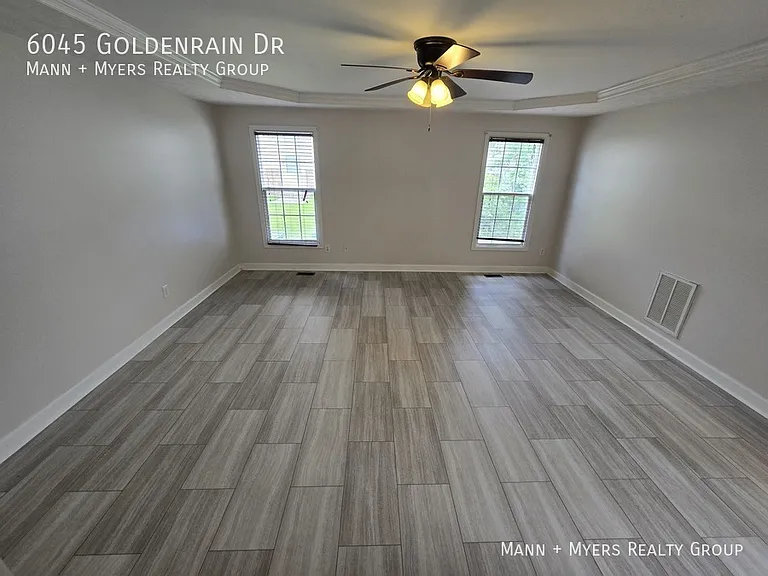 6045 Goldenrain Dr — Photo 12