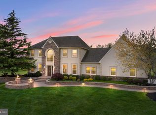 3 Horseshoe Ln, Mullica Hill, NJ 08062
