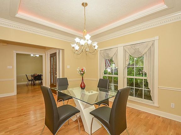 5th image of 14310 Cashel Wood Dr