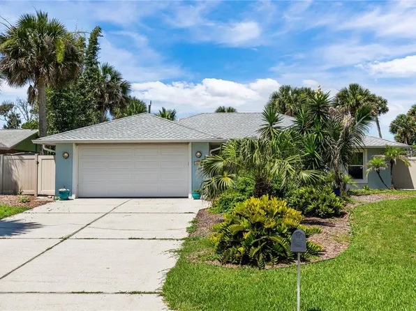 4610 Doris Dr, New Smyrna Beach, FL 32169