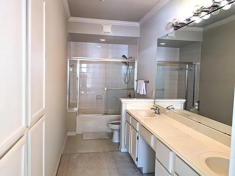 2111 Welch St #B208 — Photo 18