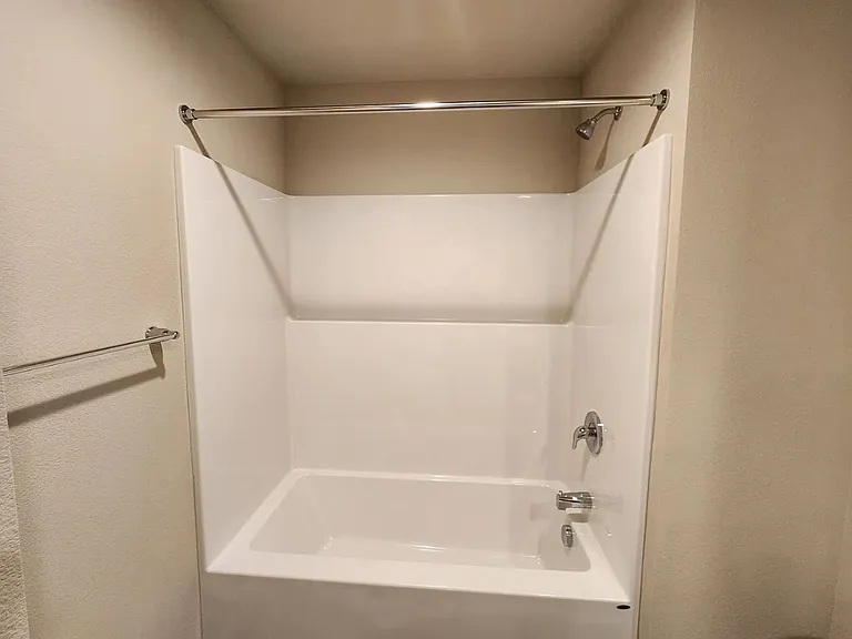 5333 NW Torchcrest Pl — Photo 18