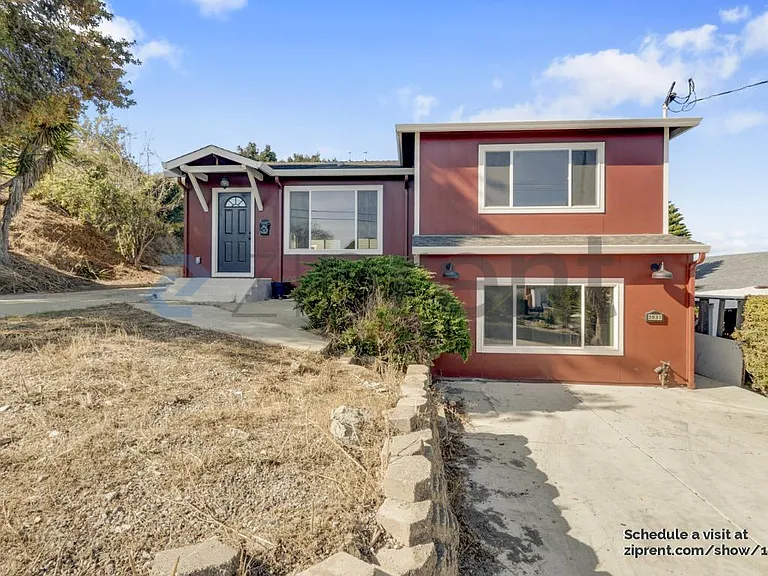 3937 La Cresenta Rd — Photo 18