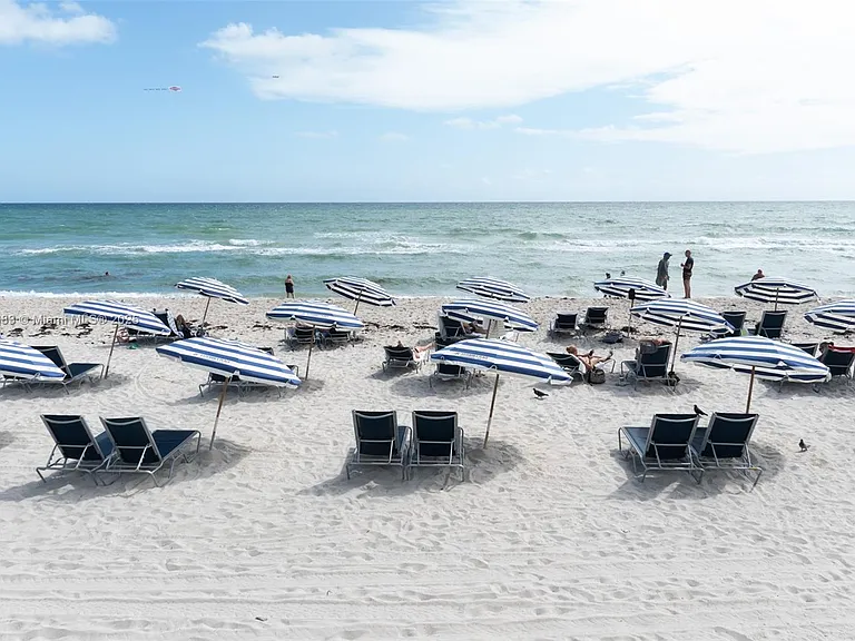 3725 S Ocean Dr #1021 — Photo 13