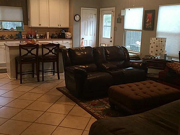 4th image of 21507 Pointed Oak Ln
