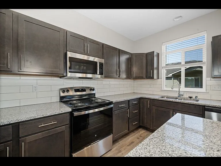 18315 E Desmet Ave — Photo 7