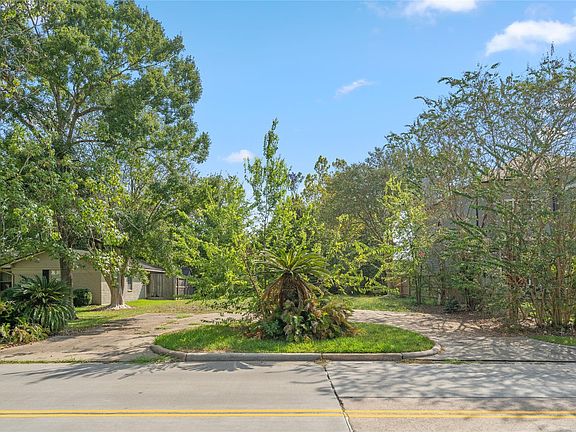 4th image of 5517 Newcastle St