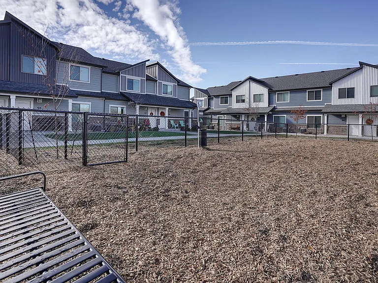 Patriot Pointe — Photo 42
