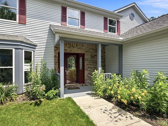 2nd image of 1829 Mallard Ct