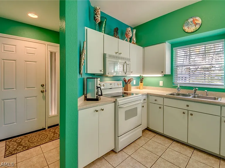 4108 SE 18th Ave #101 — Photo 12