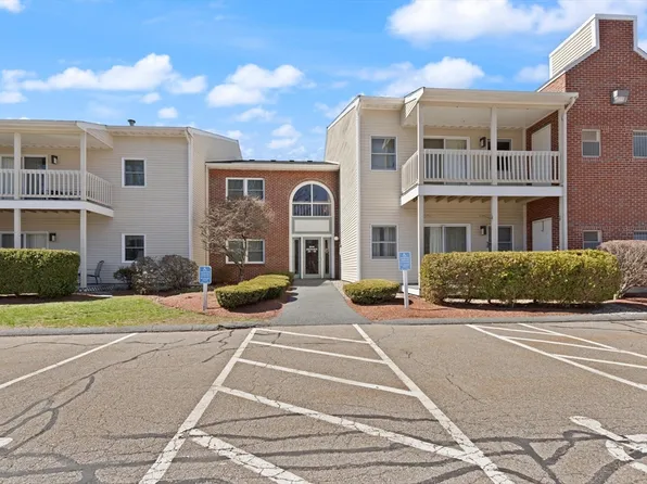 37 Rose Ct Unit 37, Norwood, MA 02062