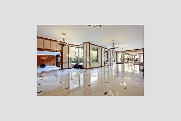 Sold by Stribling | media 25