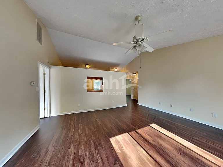 13227 Summerwood Ln — Photo 6